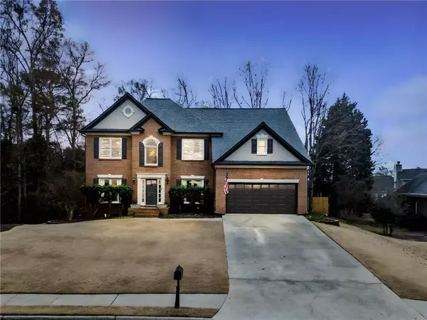 8415 River Walk LNDG, Suwanee, GA 30024