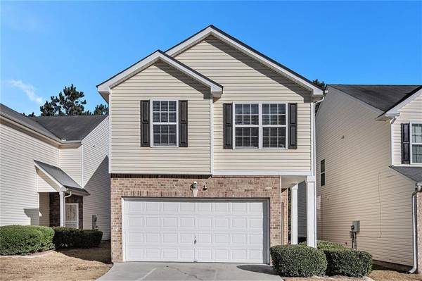 6462 Splitpine CT, South Fulton, GA 30349