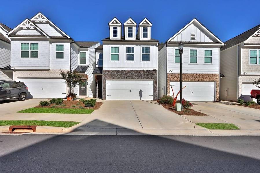 257 Whitetail CIR, Canton, GA 30115