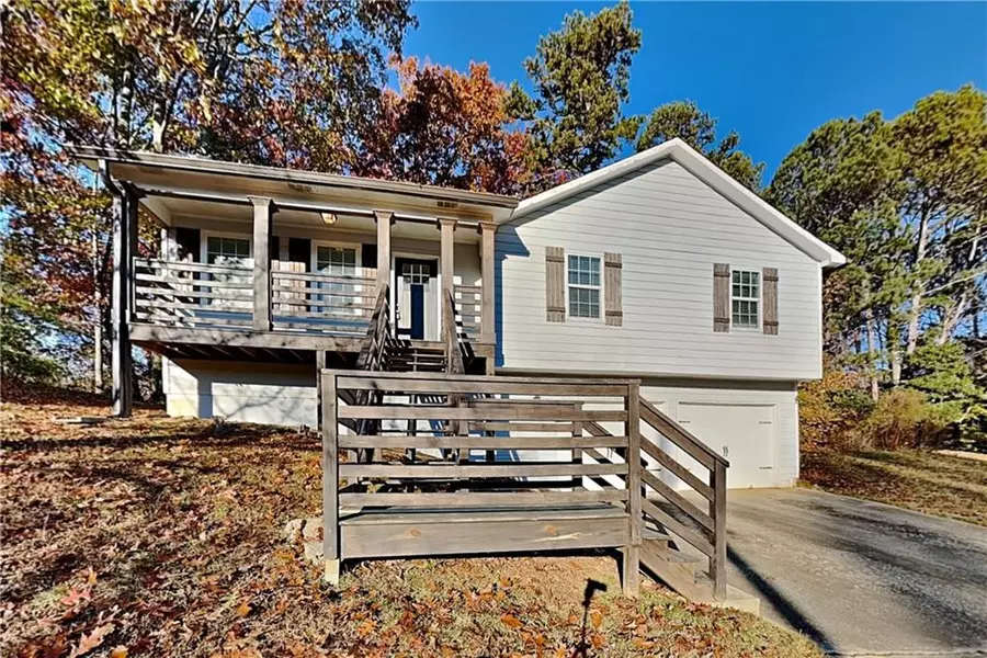 1600 Oak Log CT, Buford, GA 30519