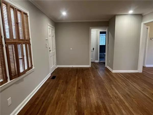 Atlanta, GA 30324,1192 Kingsley CIR NE