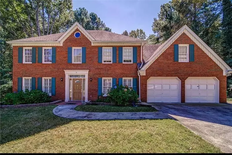 4220 SINGING POST LN NE, Roswell, GA 30075