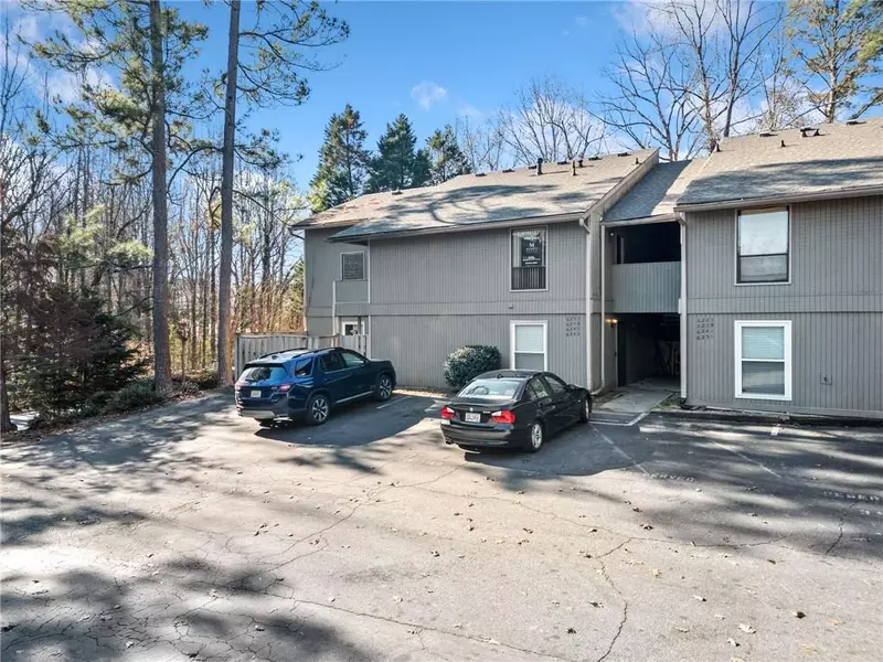 6253 Overlook RD, Peachtree Corners, GA 30092