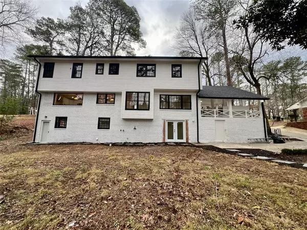 335 AMBERIDGE TRL NW, Sandy Springs, GA 30328