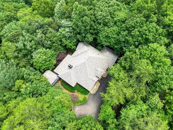 Big Canoe, GA 30143,159 Cinnamon Fern LN