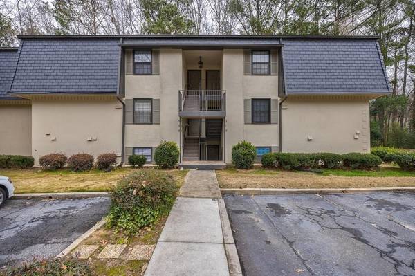 93 De Arc PL NW, Atlanta, GA 30327