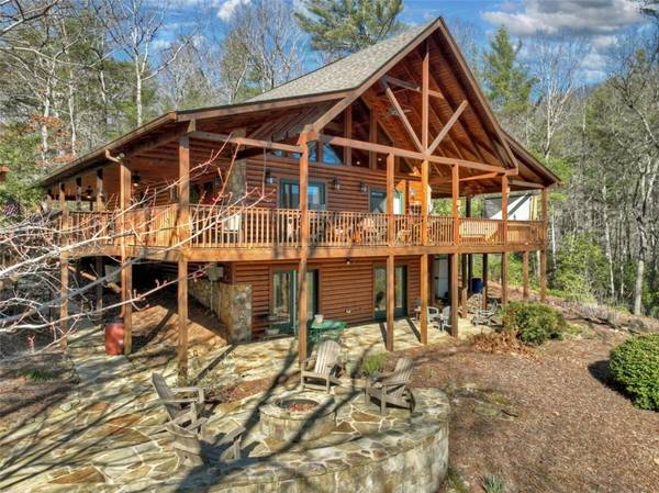 77 Creekview DR, Ellijay, GA 30536