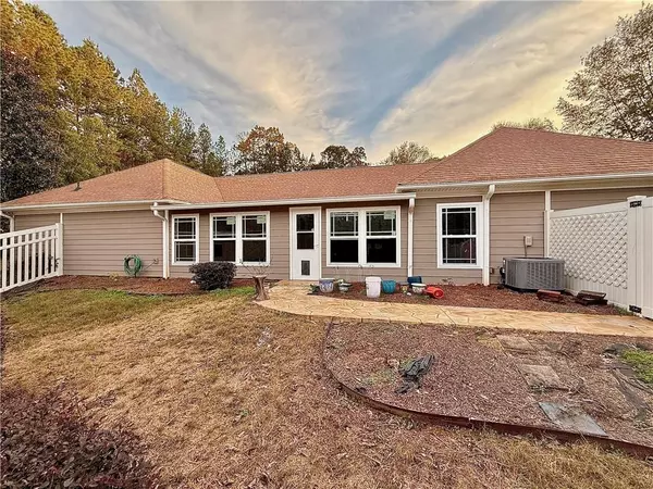 Locust Grove, GA 30248,163 Cottage Club DR