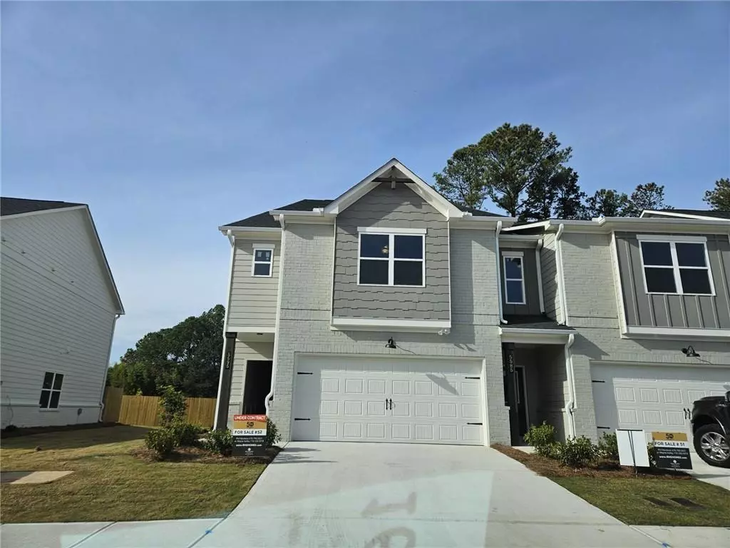 Norcross, GA 30093,5595 Rock Place CT #52