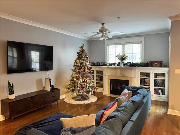 Atlanta, GA 30312,655 Mead ST #28