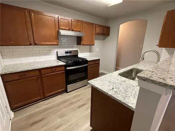 Atlanta, GA 30331,309 Hemphill School RD NW