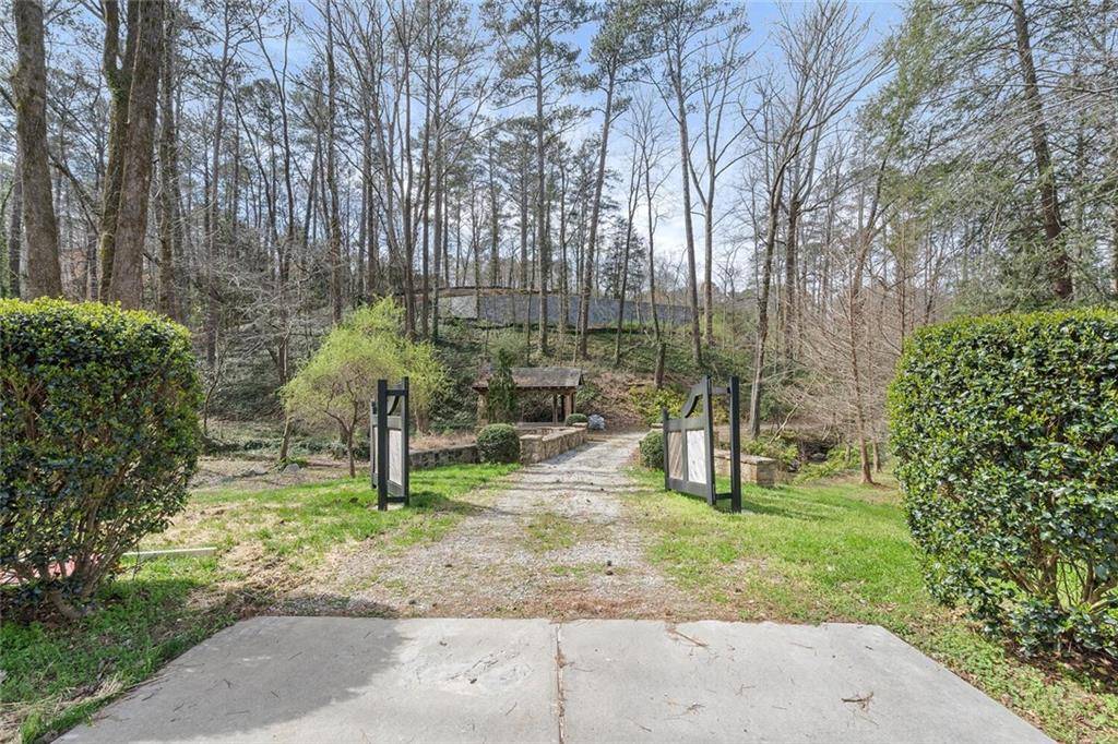 Sandy Springs, GA 30327,4888 Jett RD