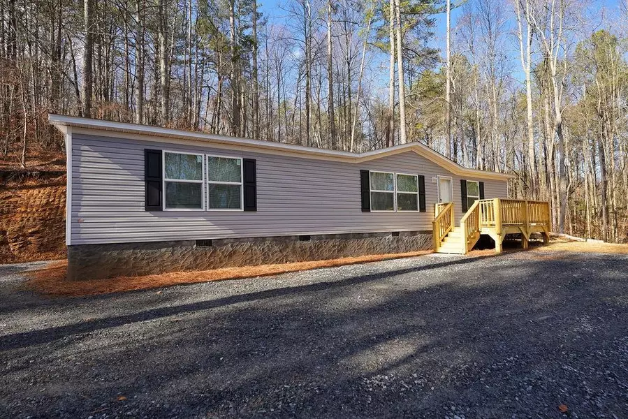 7070 Old Highway 5 S, Talking Rock, GA 30175