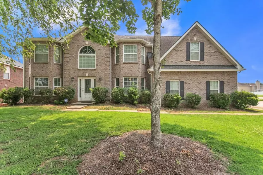 301 Daytona DR, Mcdonough, GA 30253