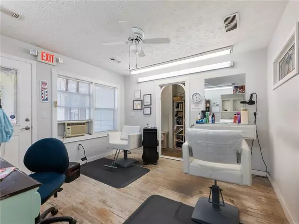 Lawrenceville, GA 30043,578 Braselton HWY