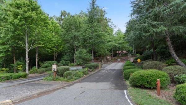 232 Andes Ridge, Ellijay, GA 30540