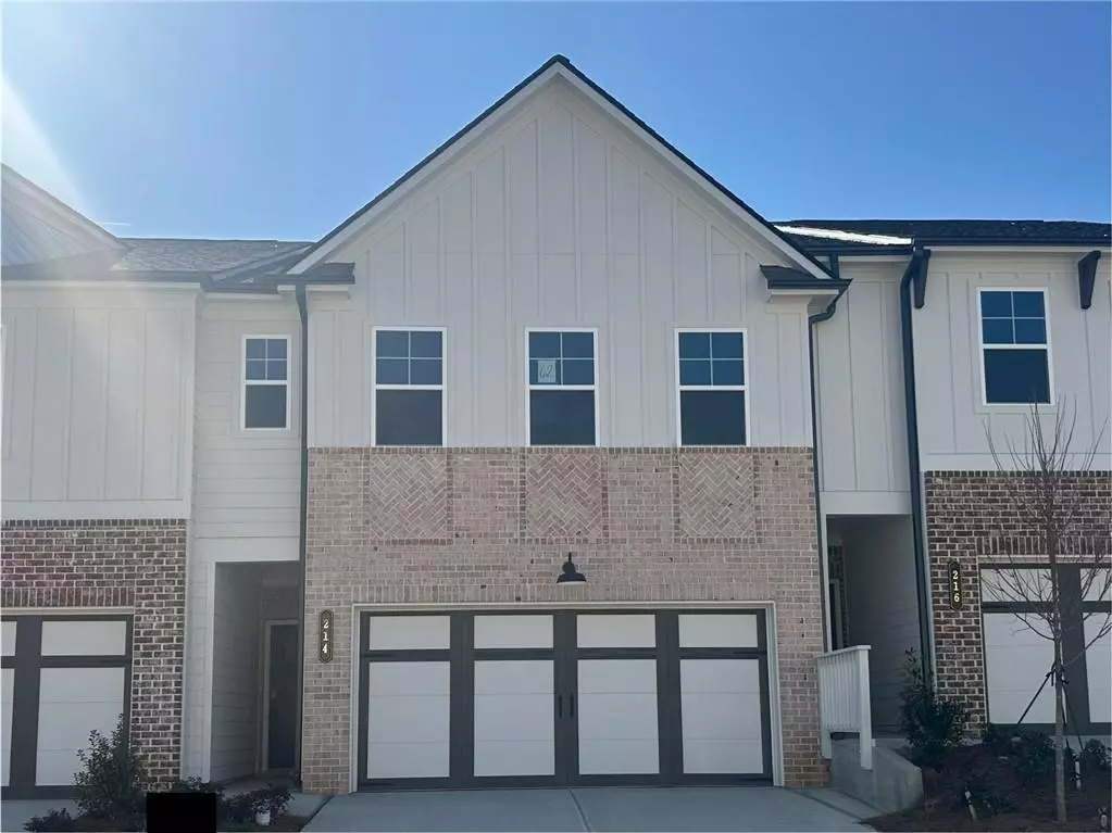 Auburn, GA 30011,216 Depot Landing RD #61