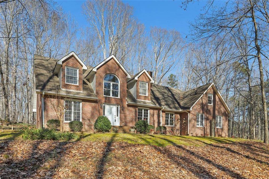 301 BENSON RD, Dallas, GA 30132