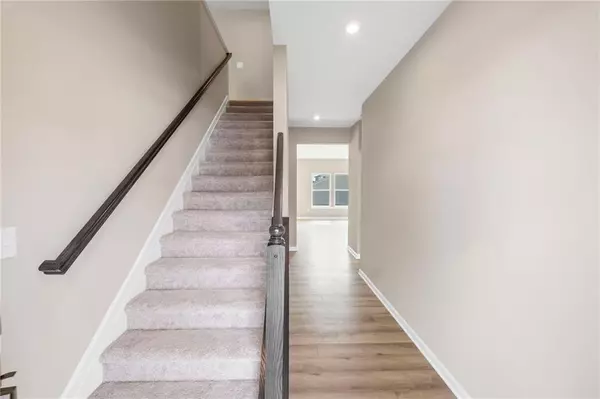 Euharlee, GA 30145,123 Cherry Glen WAY