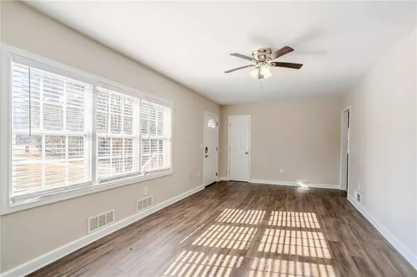 Decatur, GA 30032,2182 Loring CT