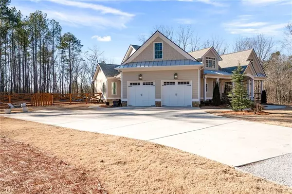 Canton, GA 30114,116 Bridle Ridge LN