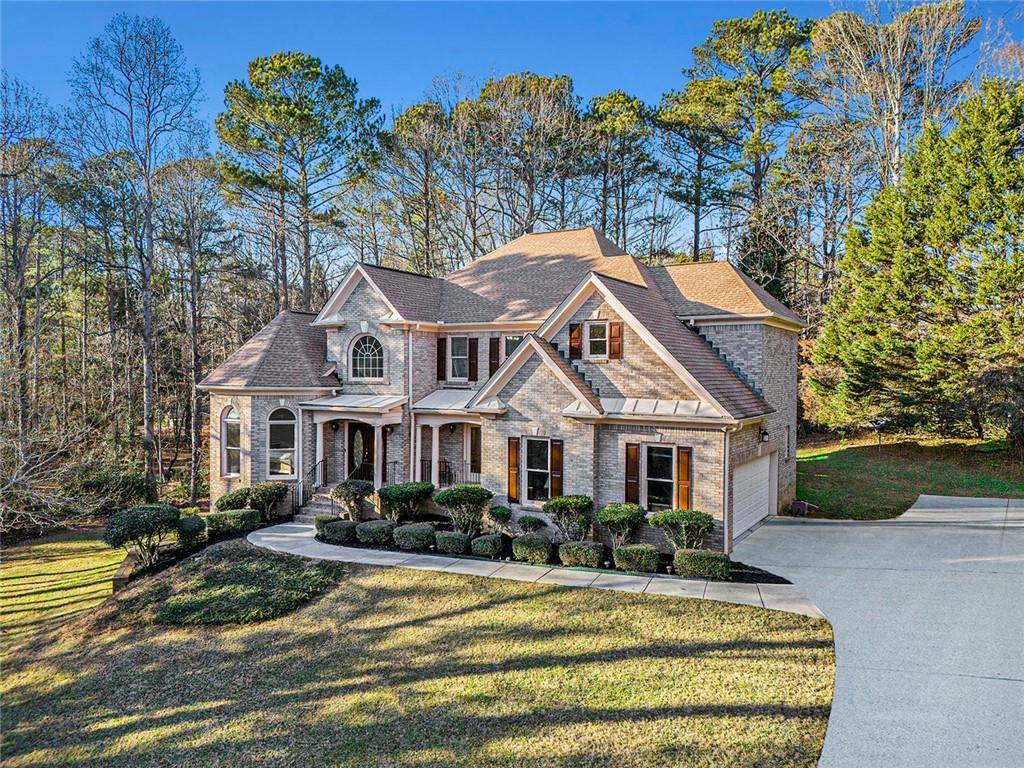 6614 Club View CT, Flowery Branch, GA 30542