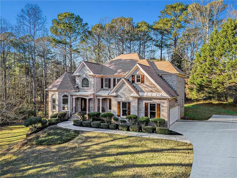 6614 Club View CT, Flowery Branch, GA 30542