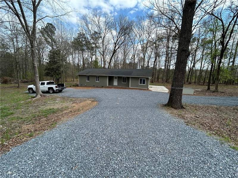 32 Lovers LN NE, Armuchee, GA 30105