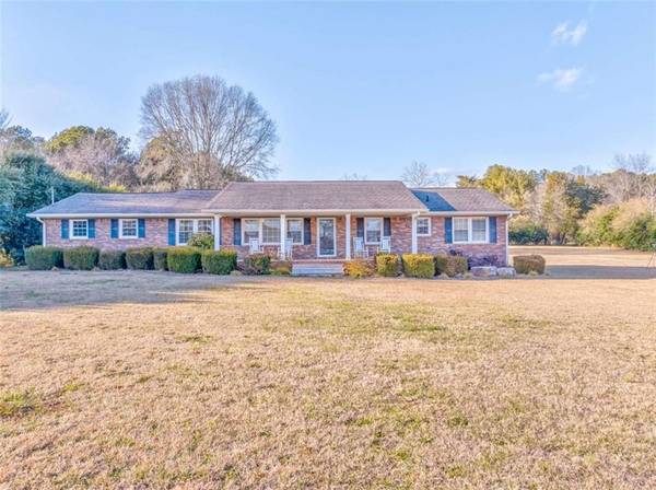 1987 Rome RD, Calhoun, GA 30701