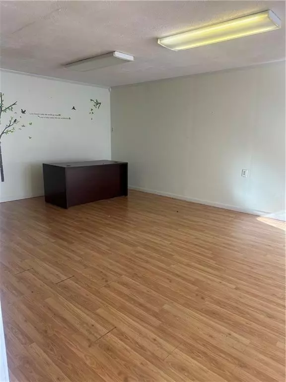 Marietta, GA 30062,3090 Holly Springs RD NE #Building 1