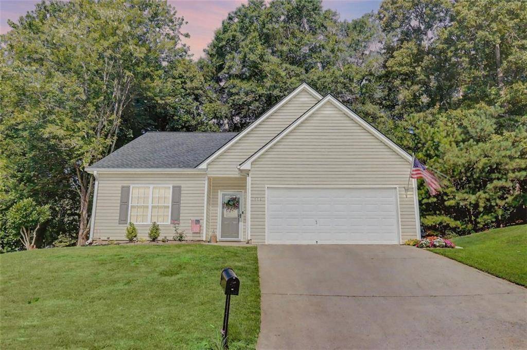 109 Brookview CT, Dallas, GA 30132