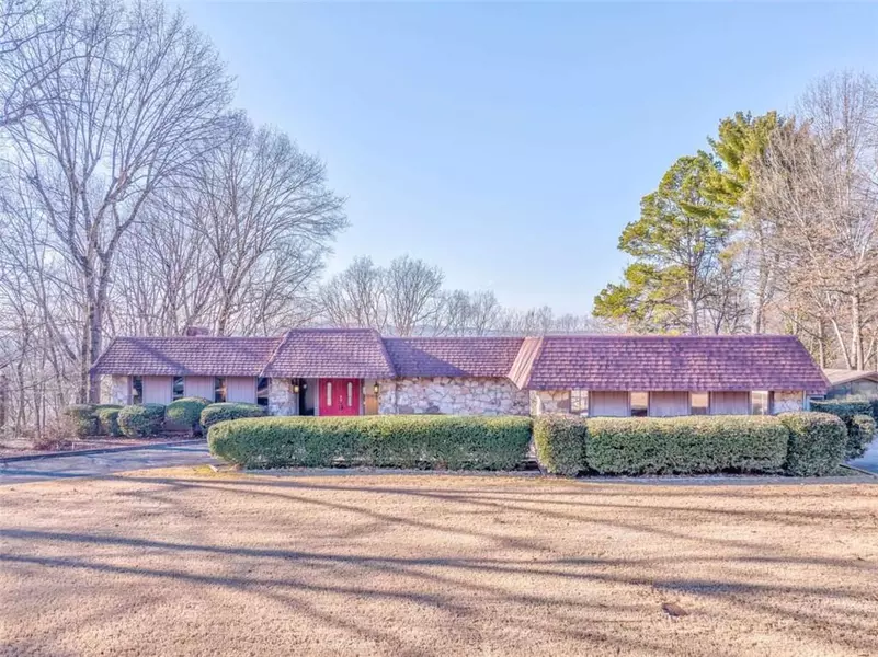 8 Saddle Horn DR, Rome, GA 30161