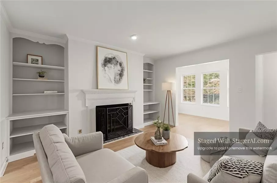 2042 Brian WAY, Decatur, GA 30033