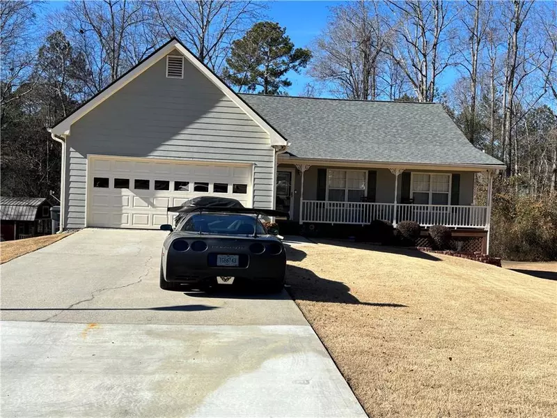 399 Towler DR, Loganville, GA 30052