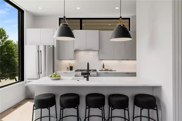 Atlanta, GA 30312,105 Georgia AVE SE #5