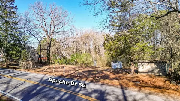 Acworth, GA 30102,4174 Apache DR SE