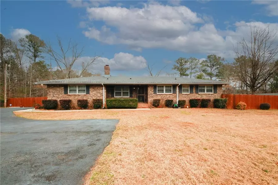 4924 River RD, Ellenwood, GA 30294