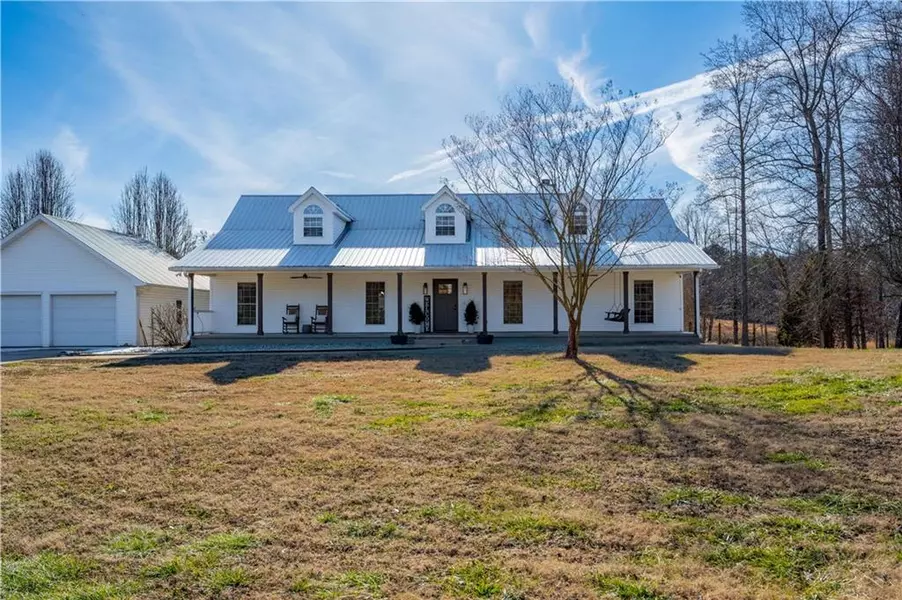 6147 Dahlonega HWY, Clermont, GA 30527