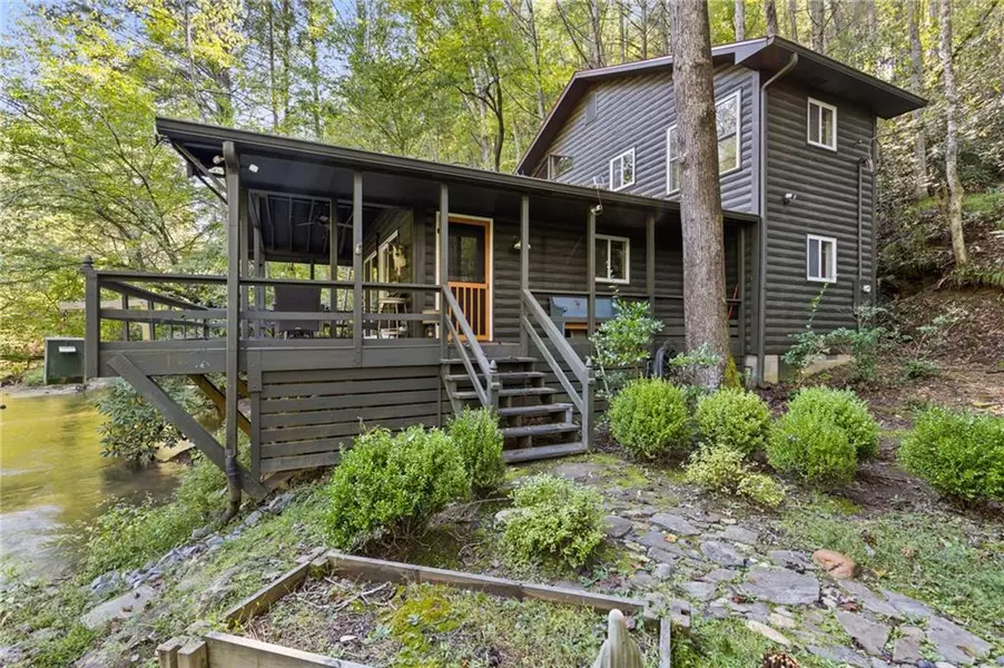 129 Old Bend RD, Blue Ridge, GA 30513