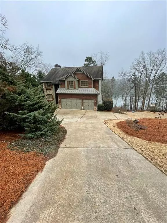 4596 Lakeview LN, Gainesville, GA 30504