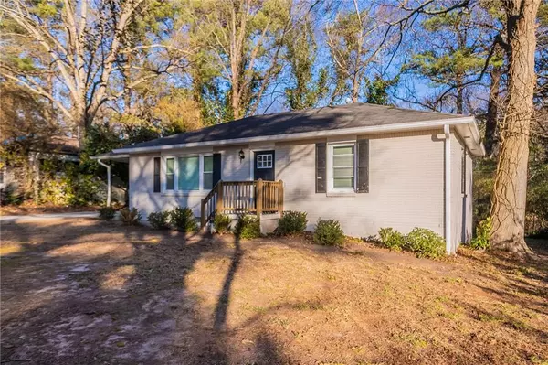 Decatur, GA 30032,2196 Knoll DR