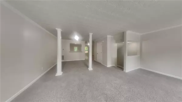 Lithonia, GA 30058,1699 Redan W
