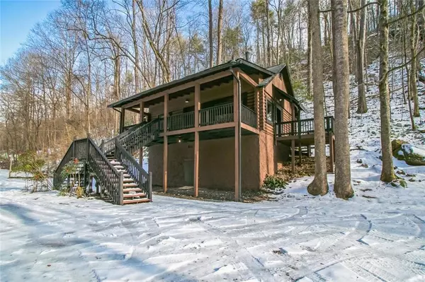 853 Bates RD, Ellijay, GA 30540