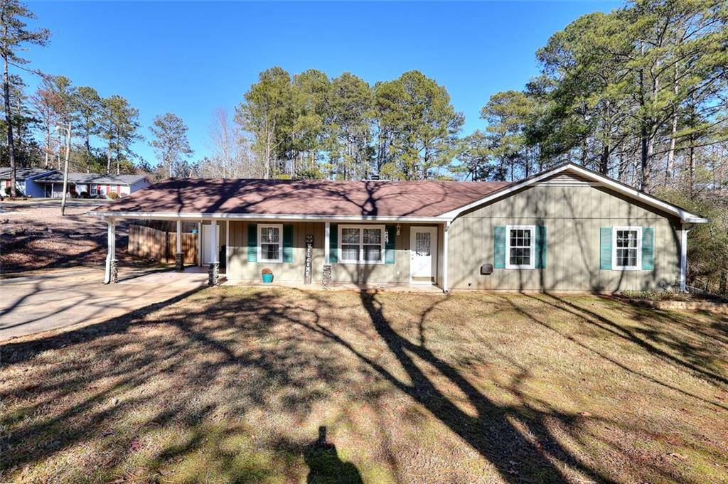 Conyers, GA 30012,2516 Hi Roc RD NE