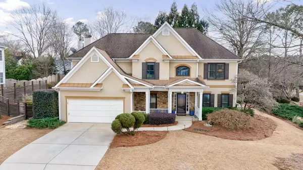 12265 Magnolia Crescent DR, Roswell, GA 30075