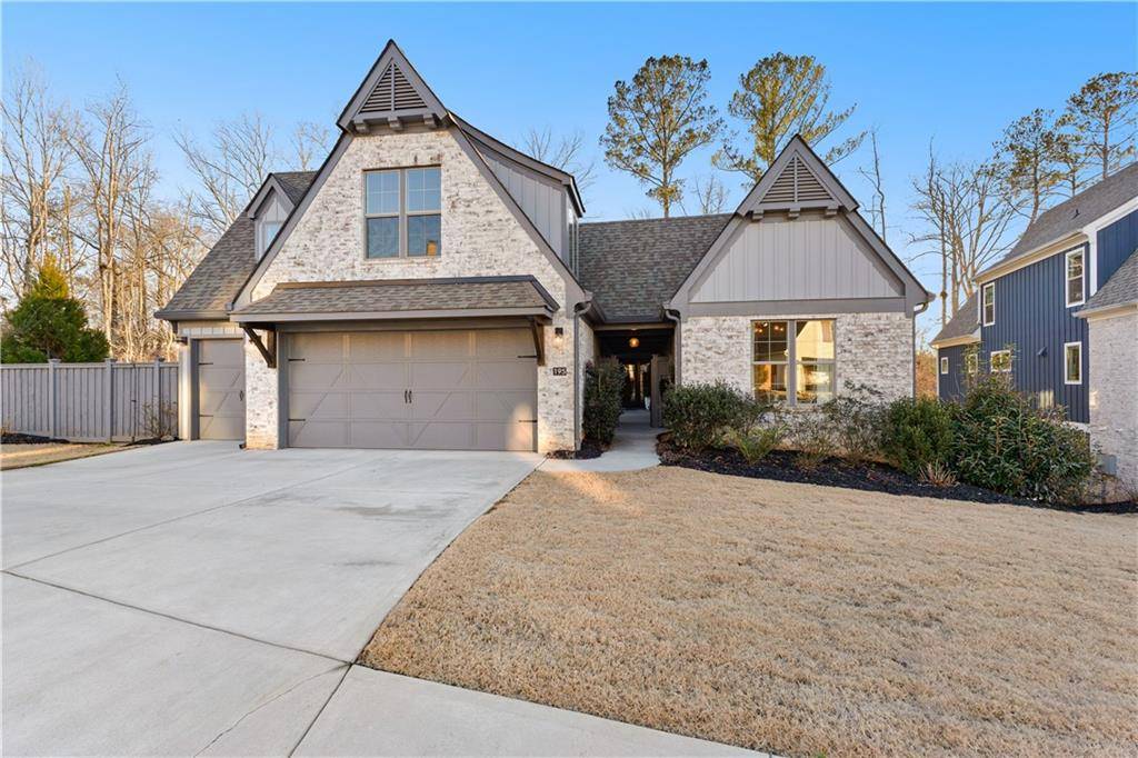 195 Arbor Garden CIR, Newnan, GA 30265