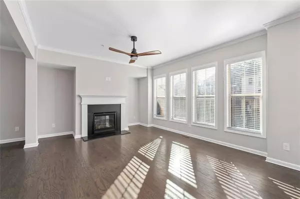 Sandy Springs, GA 30328,372 PROVENANCE DR