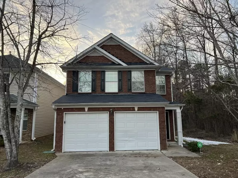 1863 Roble DR, Atlanta, GA 30349