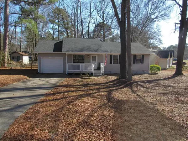 118 Caldwell DR, Hampton, GA 30228