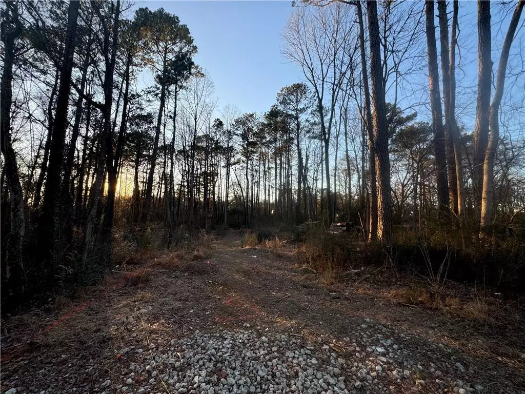 Acworth, GA 30102,151 Mountain View RD SE